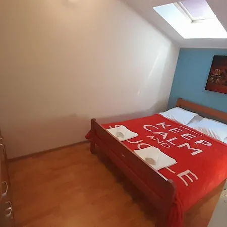 Apartment & With Swimming Pool Edi