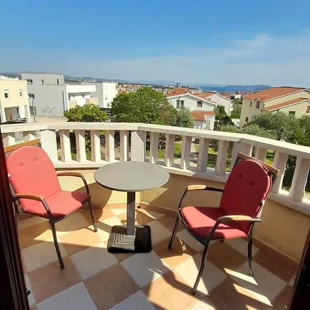 Apartment & With Swimming Pool Edi Vodice
