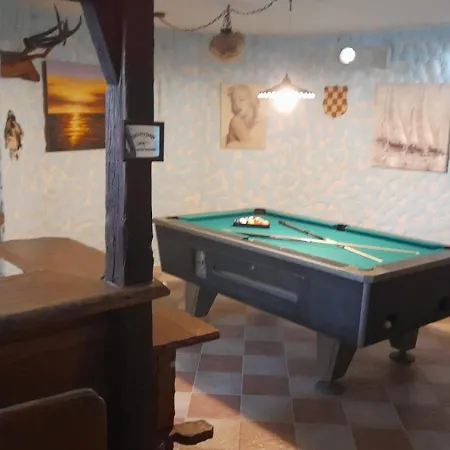 Apartment & With Swimming Pool Edi